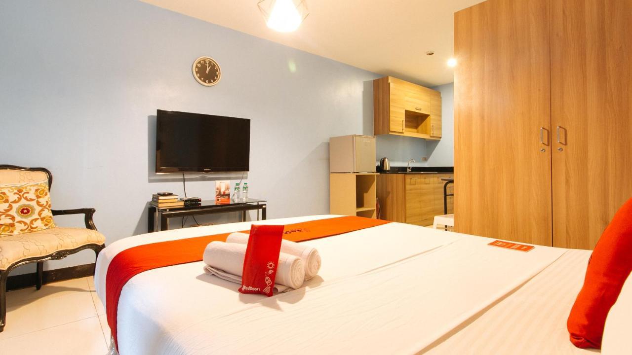 Reddoorz Plus @ Kamuning Quezon City Bagian luar foto